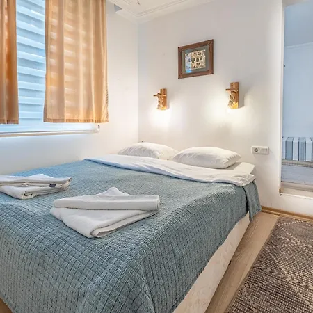 Hotel Tulipan 2*