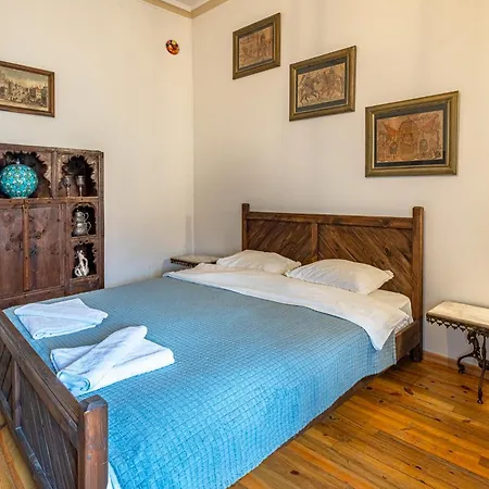 Tulipan Hotel